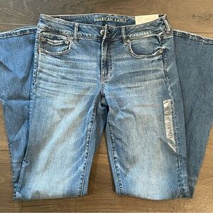 American Eagle Outfitters Women's Light Blue Straight Leg Jeans